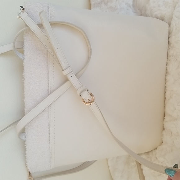 LC LAUREN CONRAD PRESLEY TOTE (101 Birch) - Picture 5 of 5